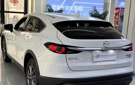 Mazda CX-4, 2022 год, 2 103 757 рублей, 6 фотография