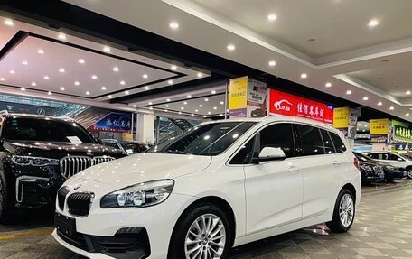 BMW 2 серия Grand Tourer F46 рестайлинг, 2019 год, 1 565 000 рублей, 1 фотография
