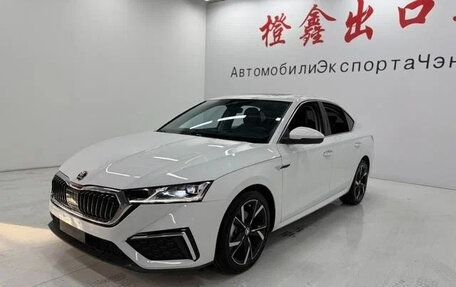 Skoda Octavia IV, 2022 год, 1 620 000 рублей, 1 фотография