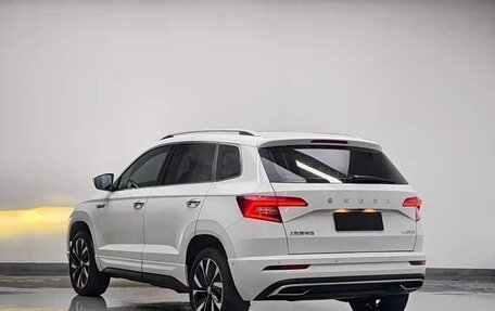 Skoda Karoq I, 2022 год, 1 790 000 рублей, 6 фотография