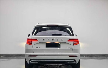 Skoda Karoq I, 2022 год, 1 790 000 рублей, 5 фотография