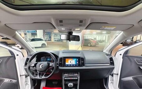 Skoda Karoq I, 2022 год, 1 790 000 рублей, 7 фотография