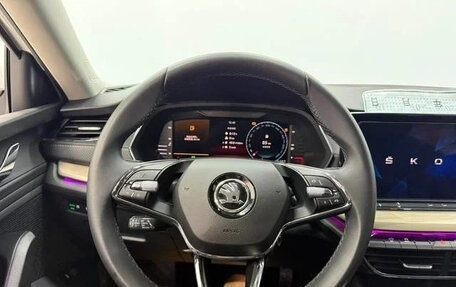 Skoda Octavia IV, 2022 год, 1 620 000 рублей, 9 фотография