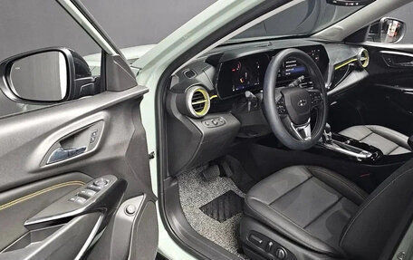 Chevrolet Trax, 2023 год, 1 450 000 рублей, 4 фотография