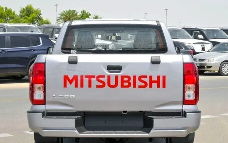 Mitsubishi L200, 2026 год, 4 127 000 рублей, 6 фотография