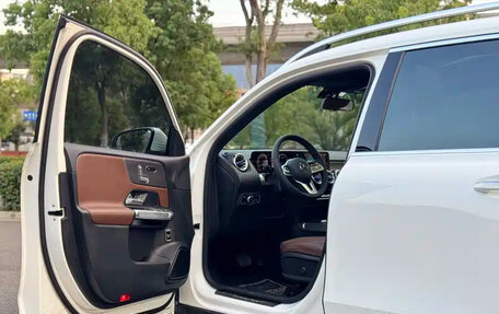 Mercedes-Benz GLB, 2022 год, 2 250 004 рублей, 7 фотография