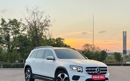 Mercedes-Benz GLB, 2022 год, 2 250 004 рублей, 3 фотография