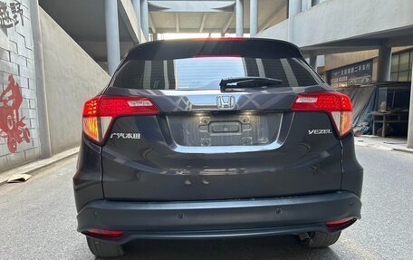 Honda Vezel, 2022 год, 1 450 000 рублей, 6 фотография
