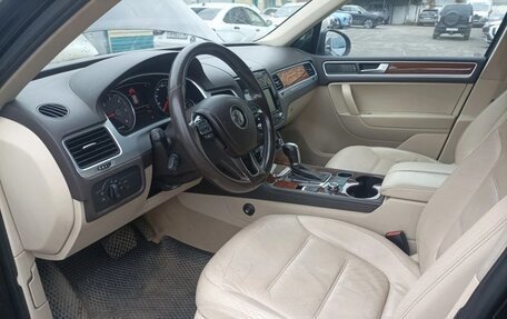 Volkswagen Touareg III, 2011 год, 1 450 000 рублей, 7 фотография