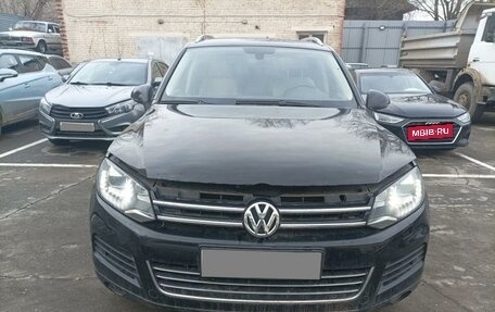 Volkswagen Touareg III, 2011 год, 1 450 000 рублей, 3 фотография