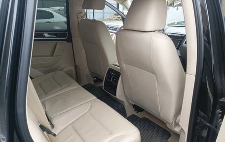 Volkswagen Touareg III, 2011 год, 1 450 000 рублей, 19 фотография