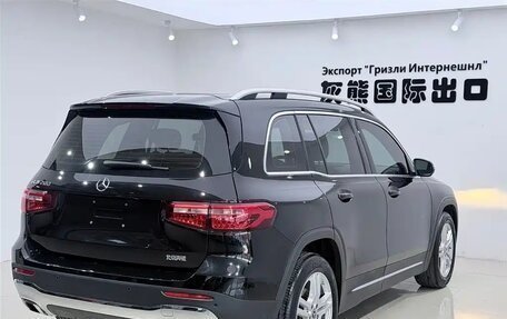 Mercedes-Benz GLB, 2022 год, 2 700 000 рублей, 3 фотография