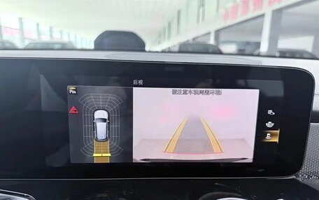 Mercedes-Benz GLB, 2022 год, 2 700 000 рублей, 11 фотография