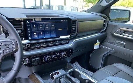 Chevrolet Silverado, 2026 год, 10 995 000 рублей, 15 фотография