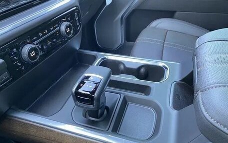 Chevrolet Silverado, 2026 год, 10 995 000 рублей, 21 фотография
