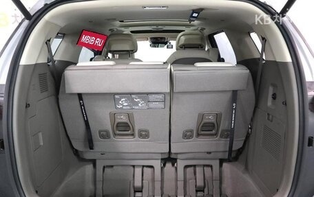 KIA Carnival, 2025 год, 4 410 000 рублей, 18 фотография