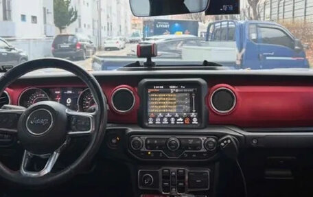 Jeep Gladiator, 2022 год, 5 450 000 рублей, 7 фотография