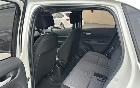 Honda Fit, 2022 год, 1 090 000 рублей, 10 фотография