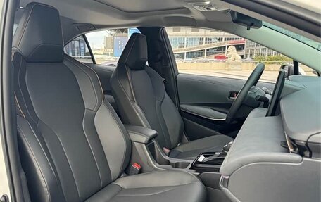 Toyota Corolla, 2026 год, 1 800 000 рублей, 8 фотография