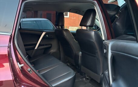Toyota RAV4, 2018 год, 2 700 000 рублей, 7 фотография