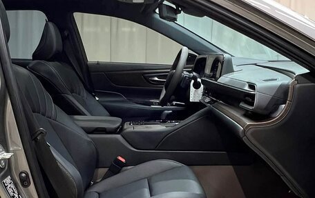 Toyota Crown, 2025 год, 9 250 000 рублей, 7 фотография