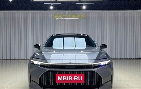 Toyota Crown, 2025 год, 9 250 000 рублей, 2 фотография