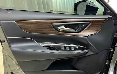 Toyota Crown, 2025 год, 9 250 000 рублей, 14 фотография