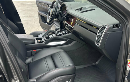 Porsche Cayenne III, 2019 год, 11 000 000 рублей, 28 фотография