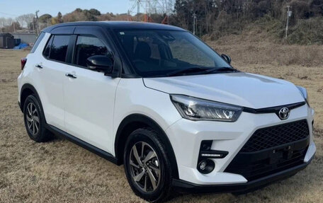 Toyota Raize I, 2022 год, 1 130 000 рублей, 3 фотография