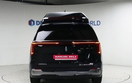 KIA Carnival, 2024 год, 6 422 666 рублей, 2 фотография