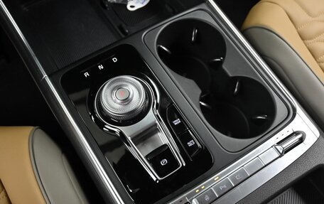 KIA Carnival, 2024 год, 6 422 666 рублей, 12 фотография