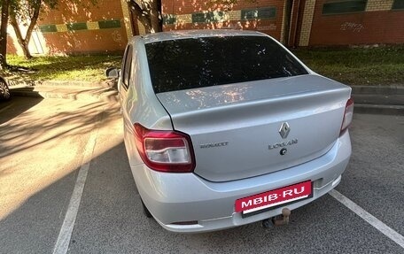 Renault Logan II, 2015 год, 530 000 рублей, 3 фотография
