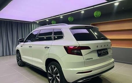 Skoda Karoq I, 2022 год, 2 010 000 рублей, 6 фотография