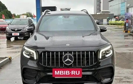 Mercedes-Benz GLB, 2023 год, 2 149 003 рублей, 2 фотография