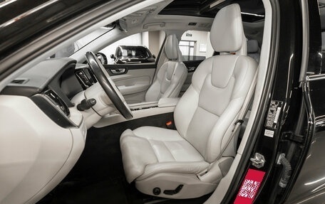 Volvo XC60 II, 2018 год, 3 050 000 рублей, 9 фотография