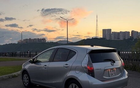 Toyota Aqua I, 2014 год, 900 000 рублей, 9 фотография