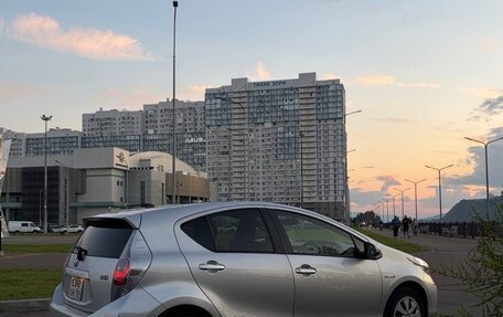Toyota Aqua I, 2014 год, 900 000 рублей, 13 фотография