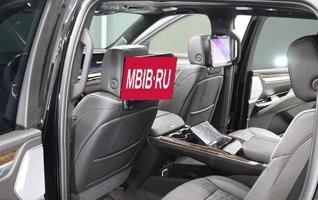 Cadillac Escalade V, 2025 год, 19 500 888 рублей, 15 фотография