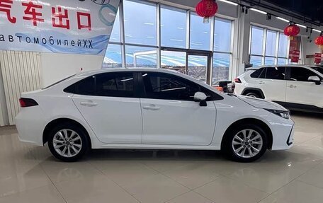 Toyota Corolla, 2023 год, 1 650 000 рублей, 7 фотография