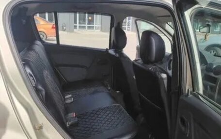 Renault Sandero I, 2010 год, 465 000 рублей, 19 фотография