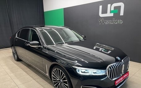 BMW 7 серия, 2019 год, 5 800 000 рублей, 1 фотография