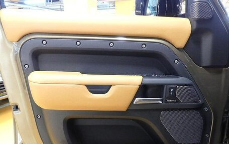 Land Rover Defender II, 2023 год, 8 755 060 рублей, 16 фотография