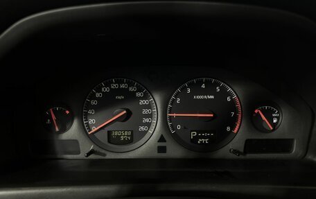 Volvo S80 II рестайлинг 2, 2001 год, 490 000 рублей, 11 фотография