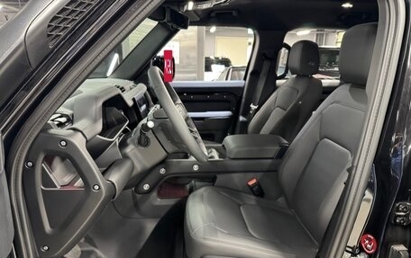 Land Rover Defender II, 2025 год, 11 200 060 рублей, 7 фотография