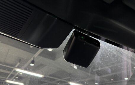 Land Rover Defender II, 2025 год, 11 200 060 рублей, 17 фотография