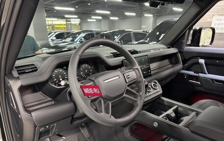 Land Rover Defender II, 2025 год, 11 200 060 рублей, 10 фотография
