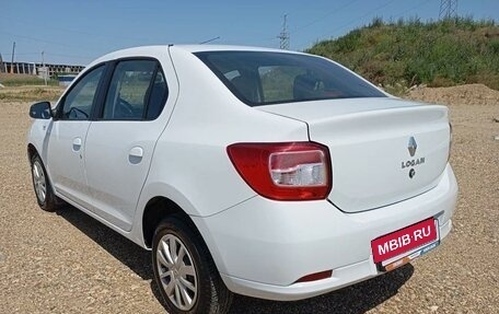 Renault Logan II, 2020 год, 700 000 рублей, 4 фотография
