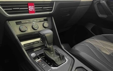 Volkswagen Tiguan II, 2022 год, 2 520 000 рублей, 18 фотография
