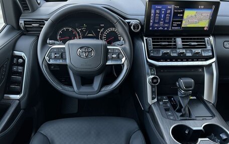 Toyota Land Cruiser, 2026 год, 17 690 000 рублей, 12 фотография