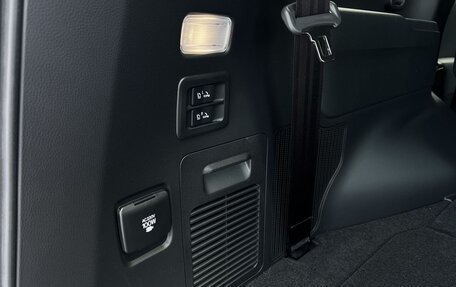 Toyota Land Cruiser, 2026 год, 17 690 000 рублей, 35 фотография